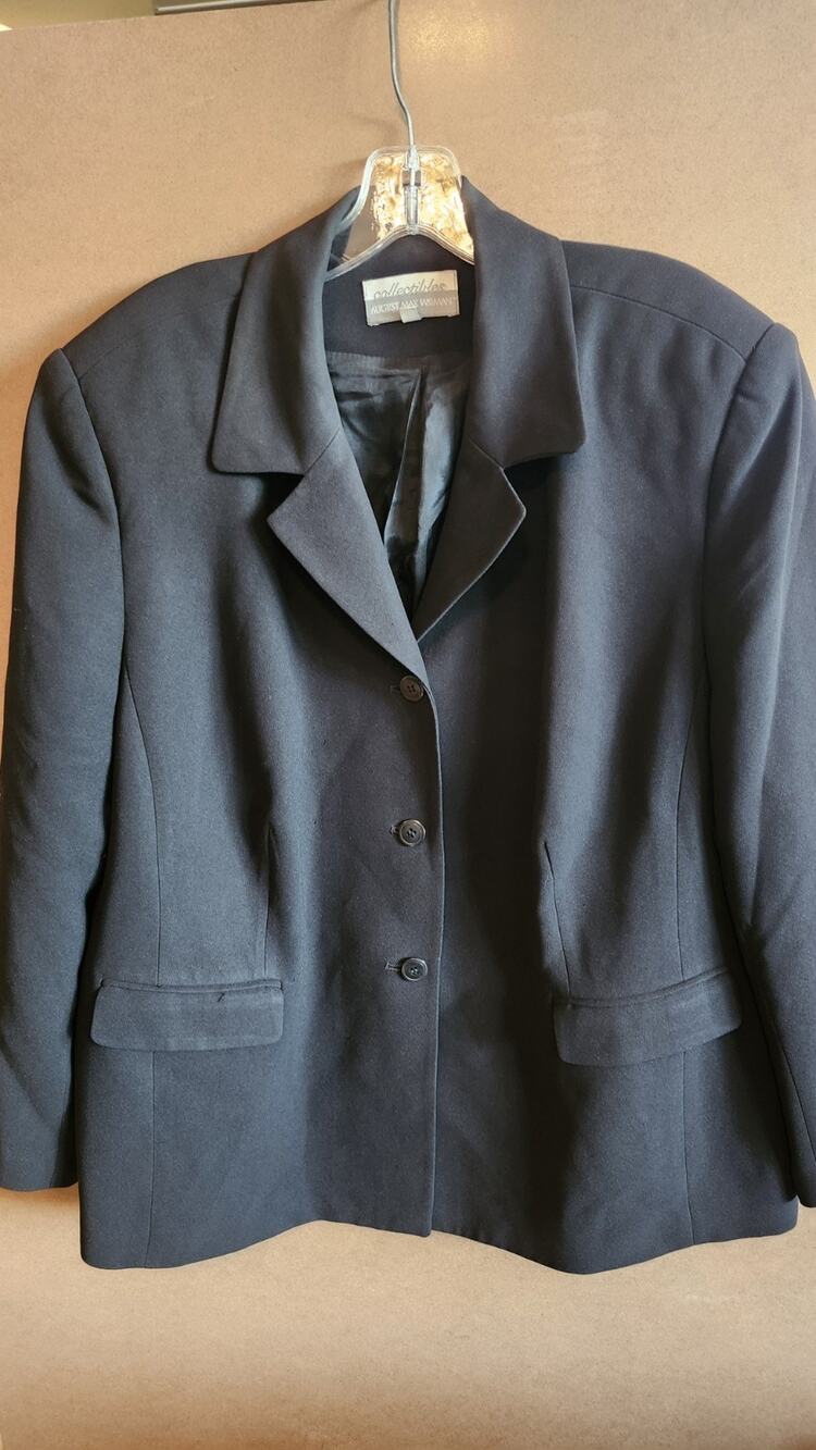 VTG August Max Woman Black Blazer 3-Button Career Lined Plus Size 22P J54